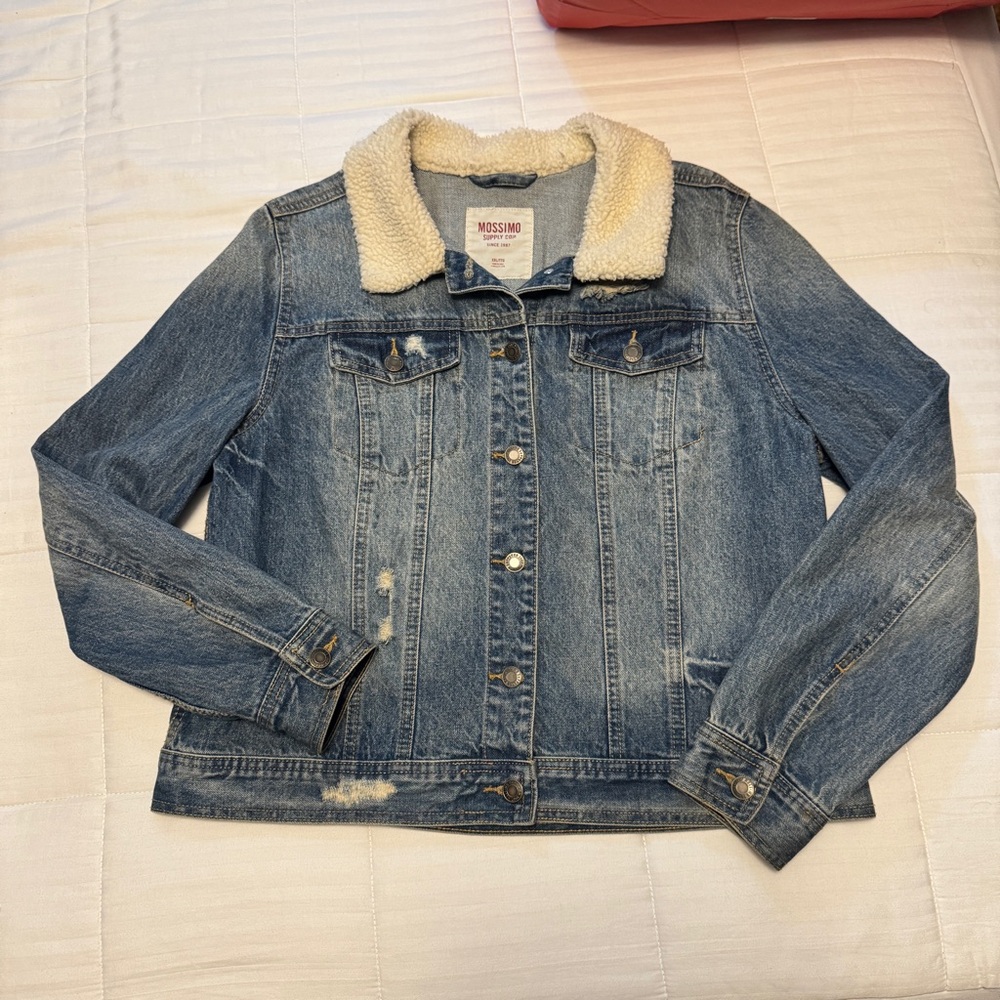 XXL Denim Jacket with Cream Sherpa Collar